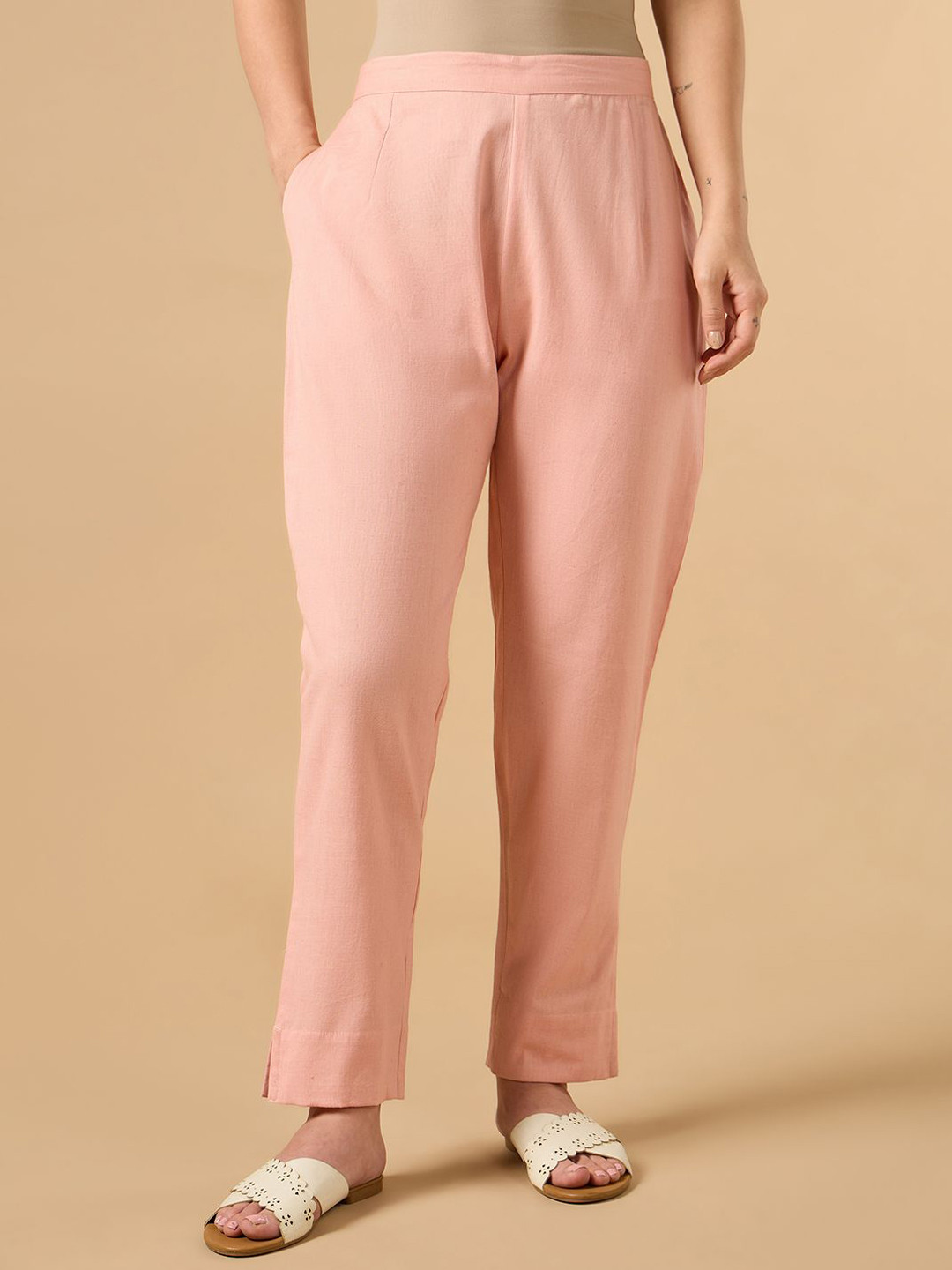 COTTONS DAILY Women Comfort Straight Fit Mid-Rise Pleated Peg Trousers