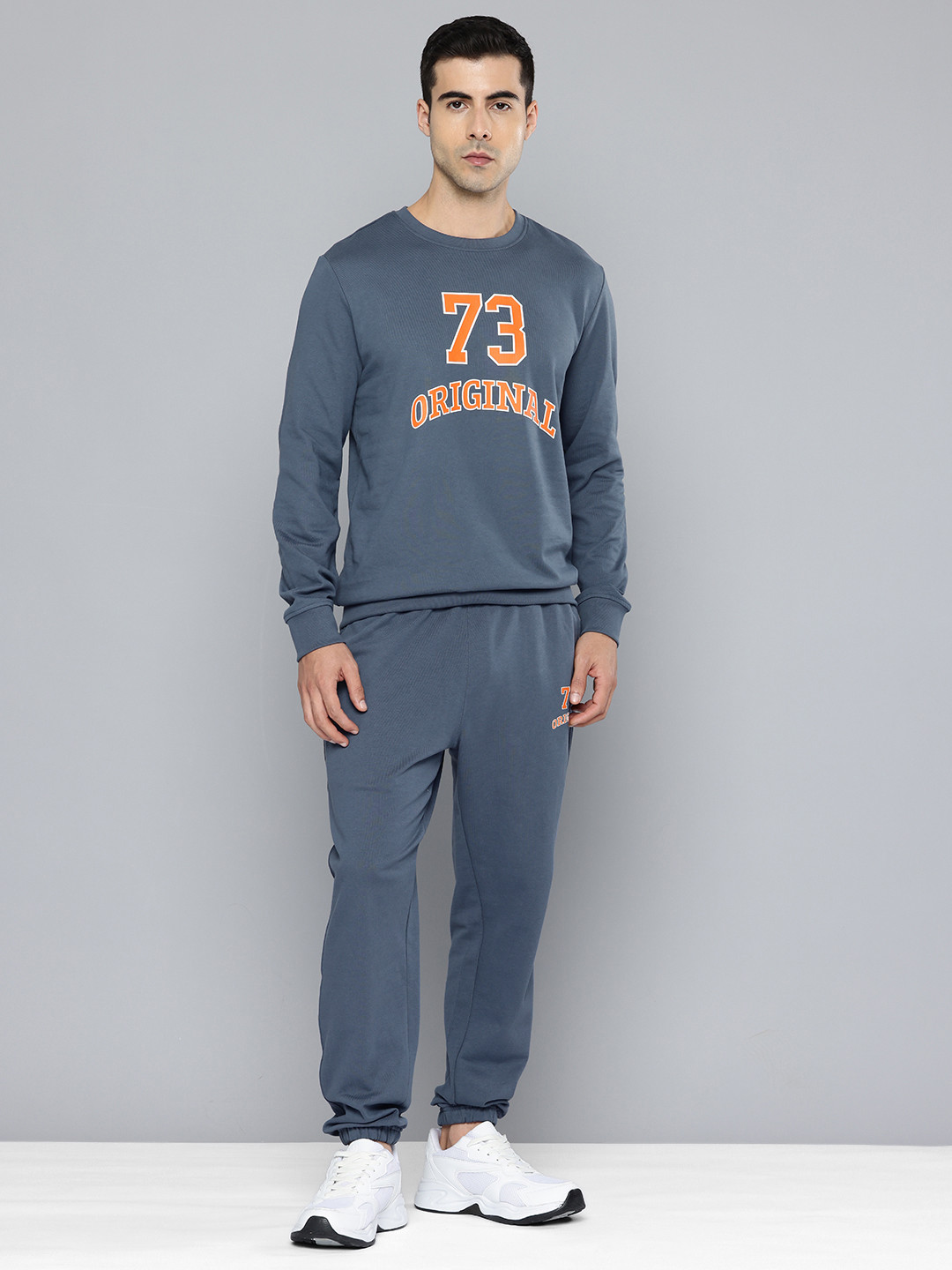 Levis Typography Printed Sweatshirt With Jogger Track Pants