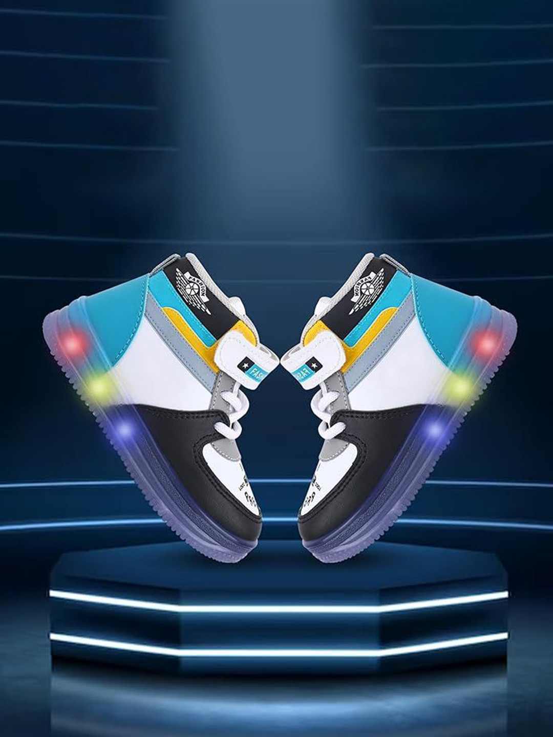 Fut fettoe Kids Colourblocked Sneakers With LED