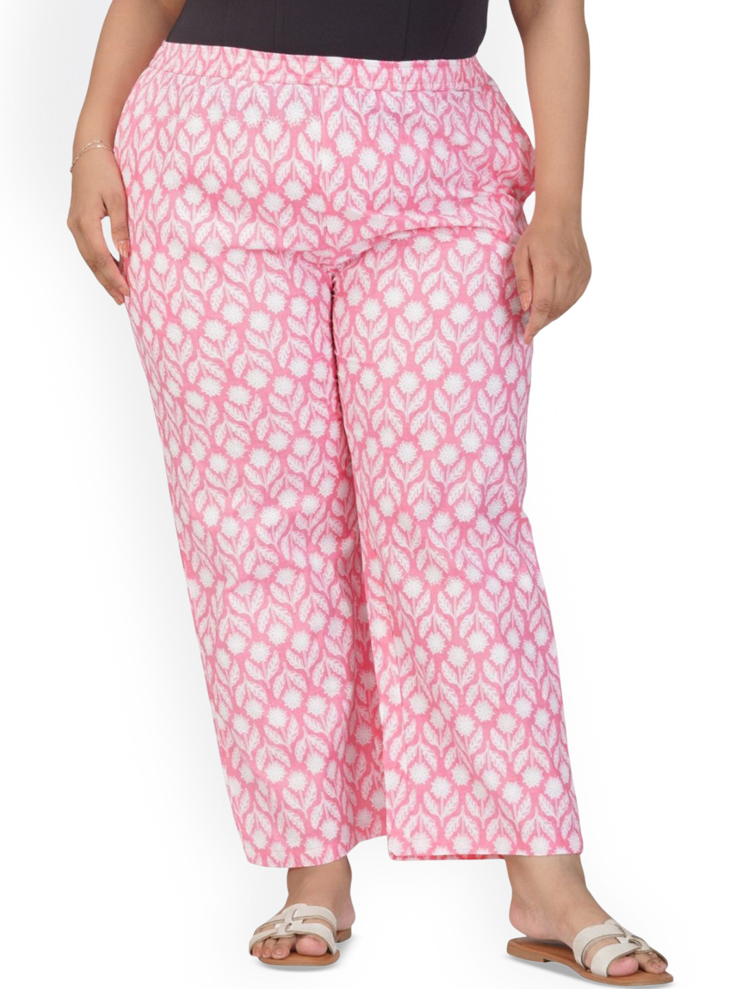 30 Looks Women Light Pink Plus Size Cotton Printed Bottom