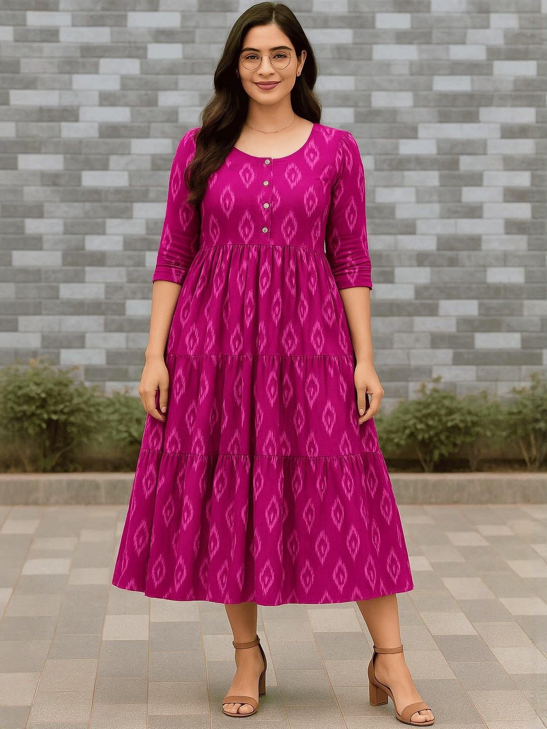 THE WHITE FEATHERS Women Print Fit and Flare Midi Dress