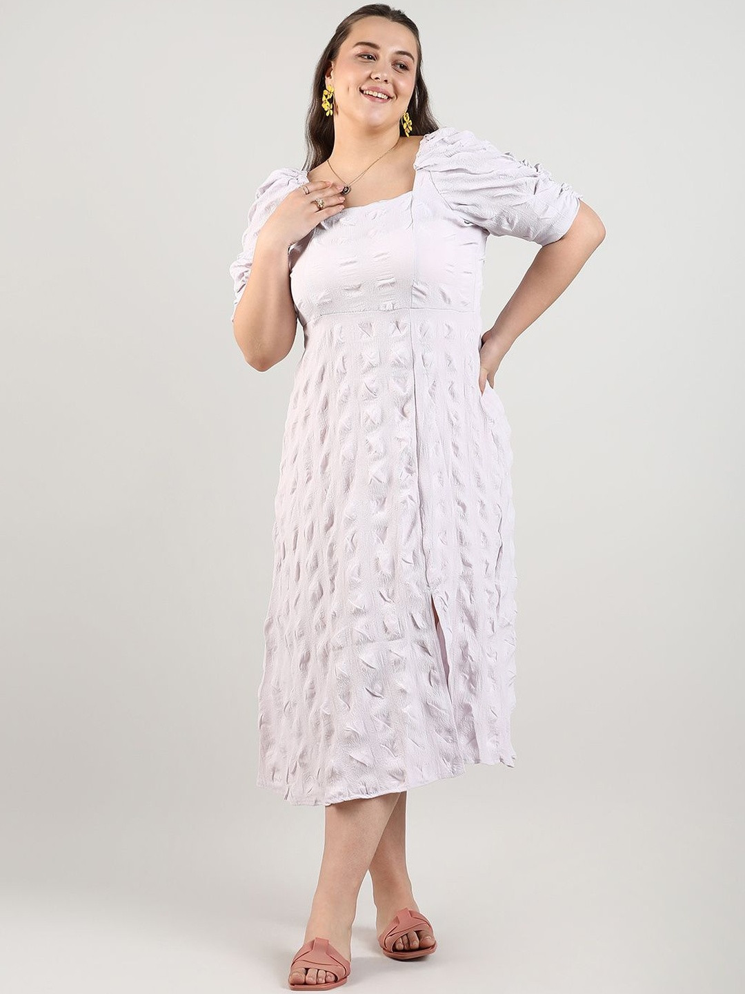 Instafab Plus Women Self Design Plus Puff Sleeve A-Line Midi Dress