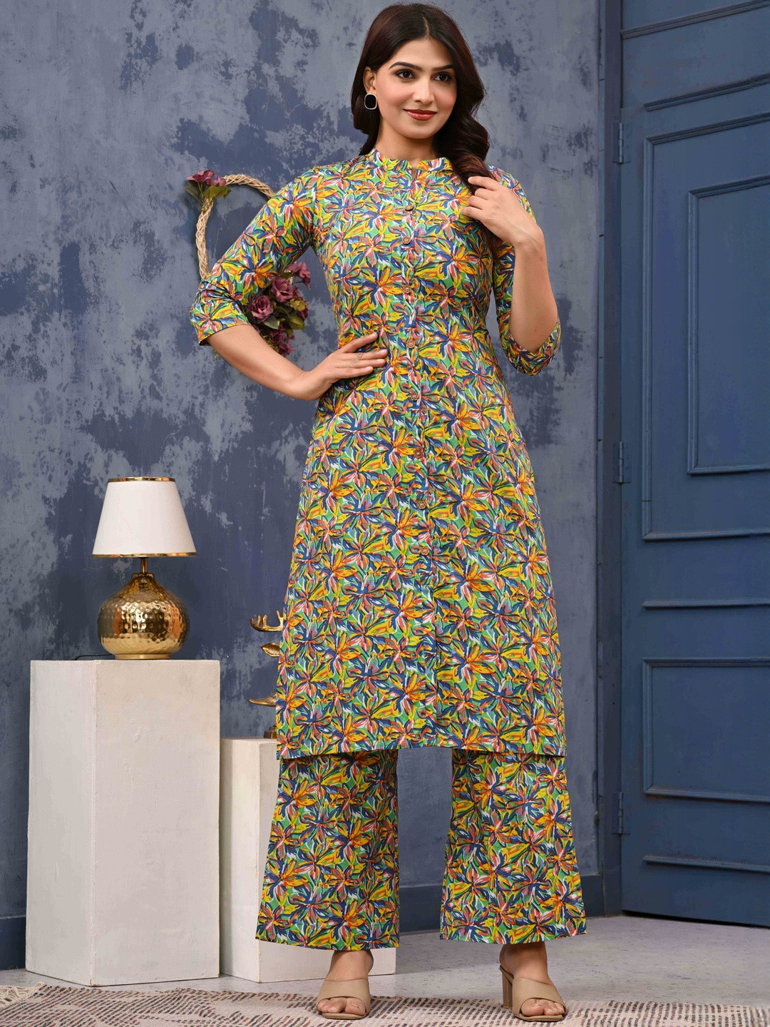 LABEL ADRIJA Women Floral Printed Pure Cotton Full Sleeves Tunic & Tunic