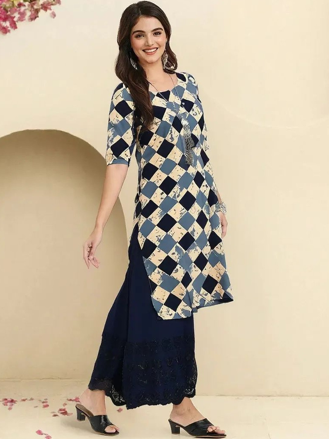 SZN Women Checked Round Neck Three-Quarter Sleeves Kurtas
