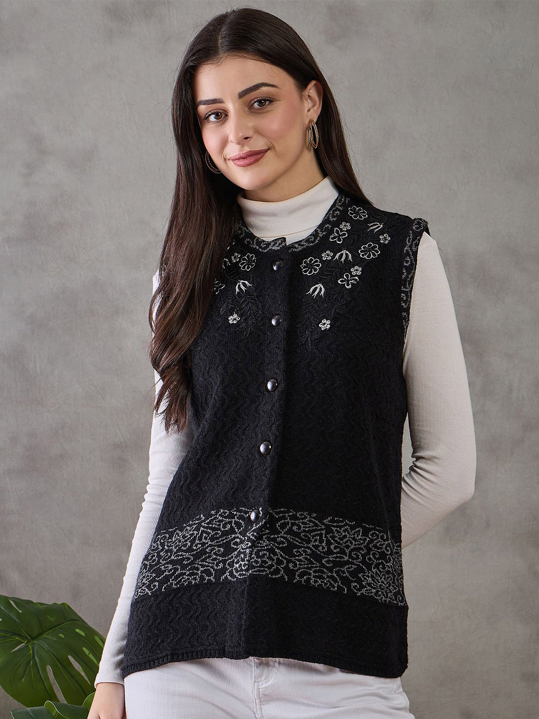 CLAPTON Floral Embroidered Sleevesless Woollen Sweater Vest