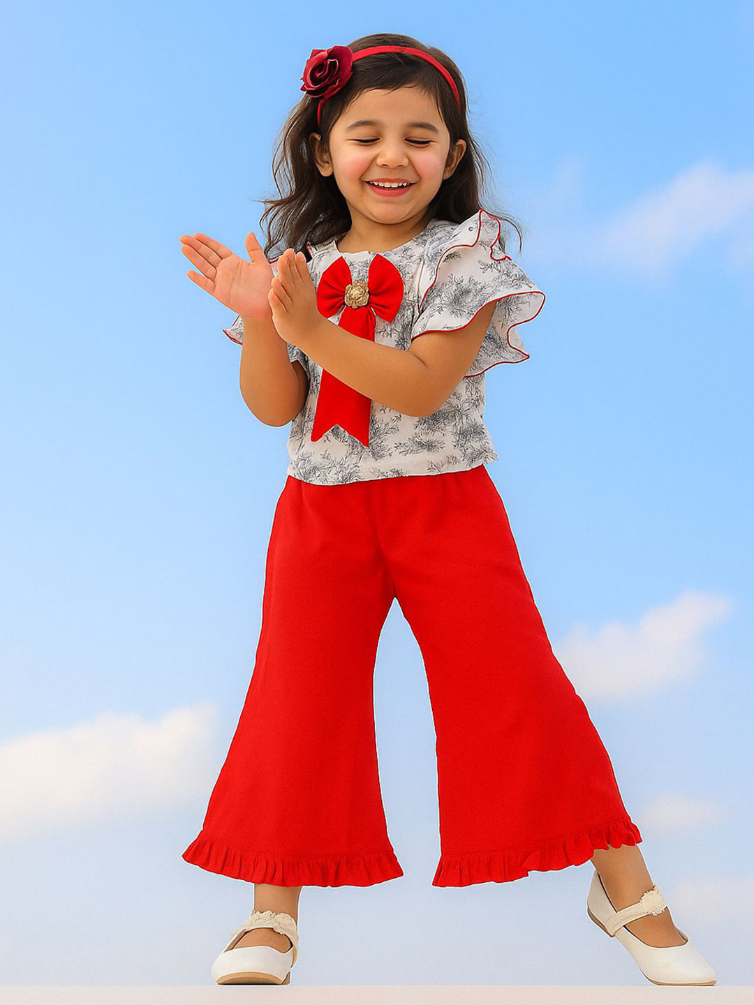 GREEN DRAGONFLY Girls Printed Short Sleeves Top With Palazzos
