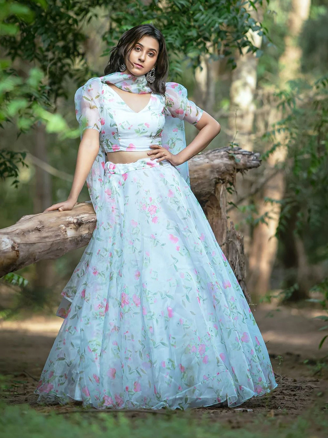 LIPS CROWN Printed Semi-Stitched Lehenga With Choli & Dupatta