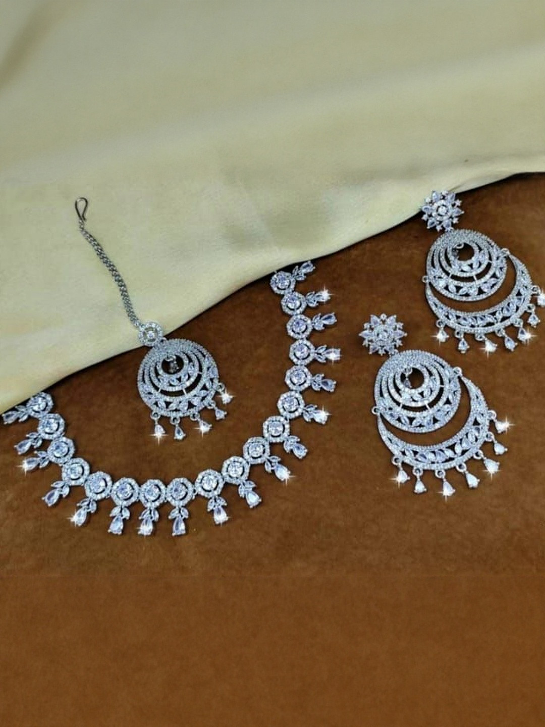 NEW AMBAJI ART JEWELLERY Rhodium-Plated Jewellery Set