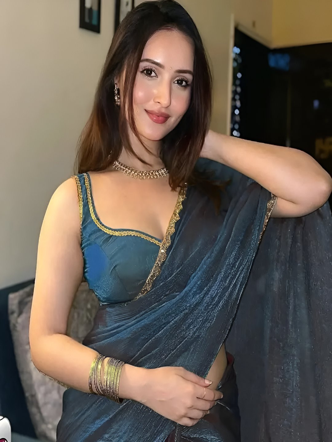 VRAGI Solid Embroidered Border Shimmer Pure Chiffon Saree