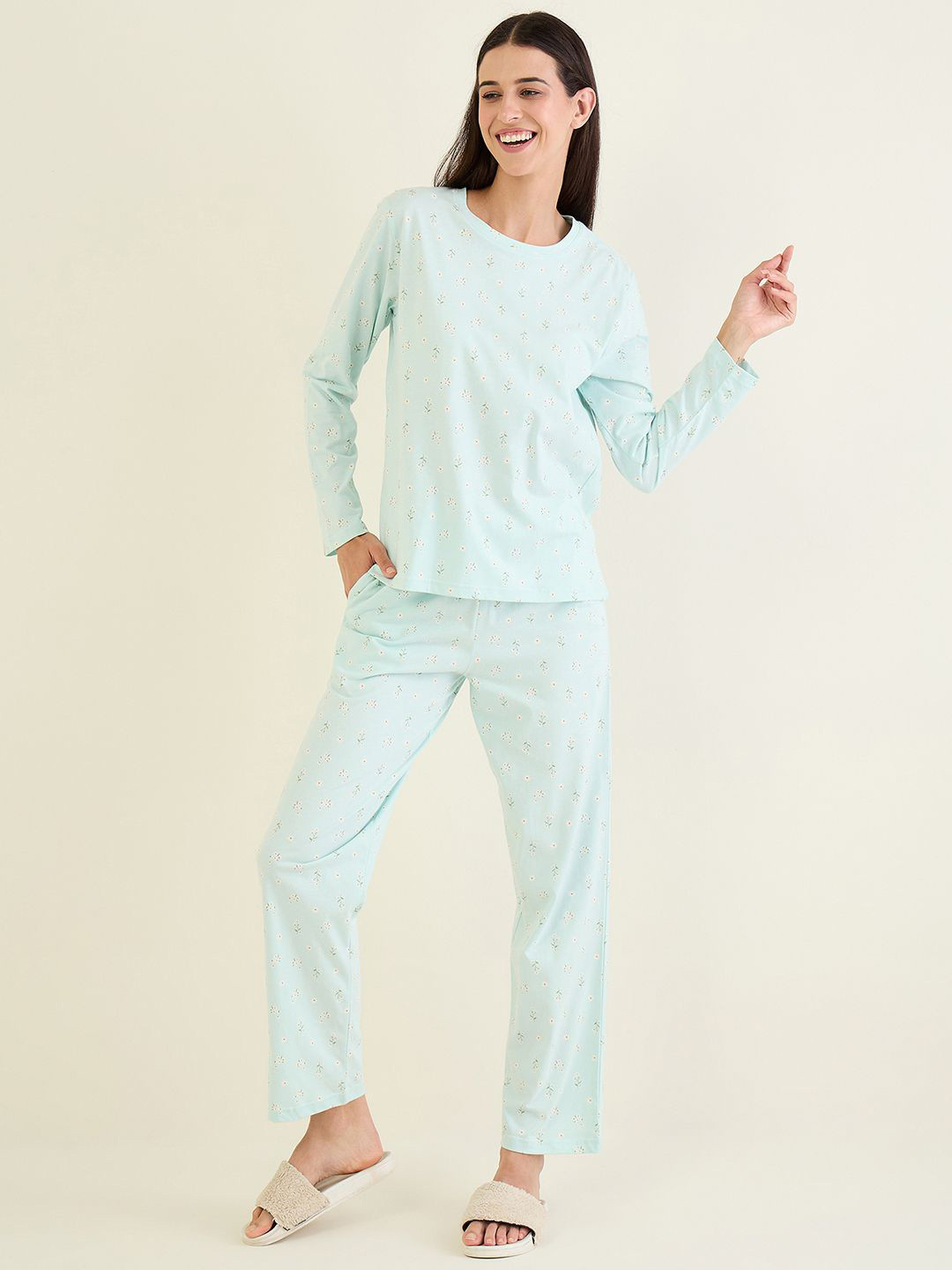 Sweet Dreams Floral Printed Round Neck Pure Cotton T-Shirt & Pyjamas