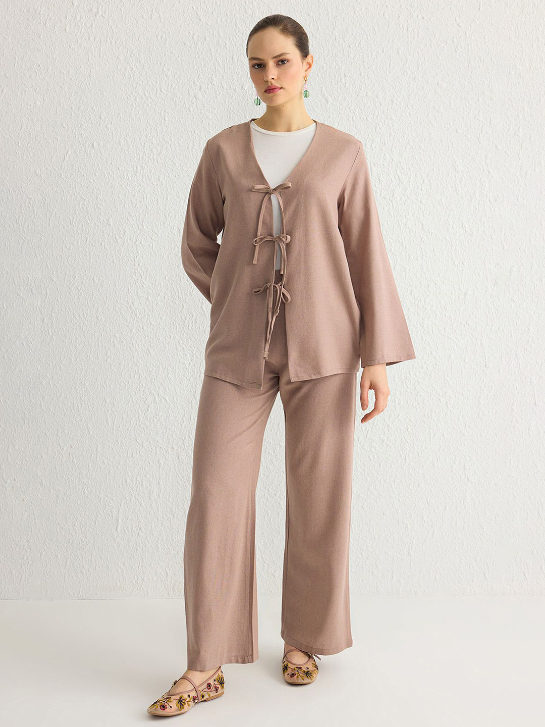Trendyol Tie Up Top With Trousers