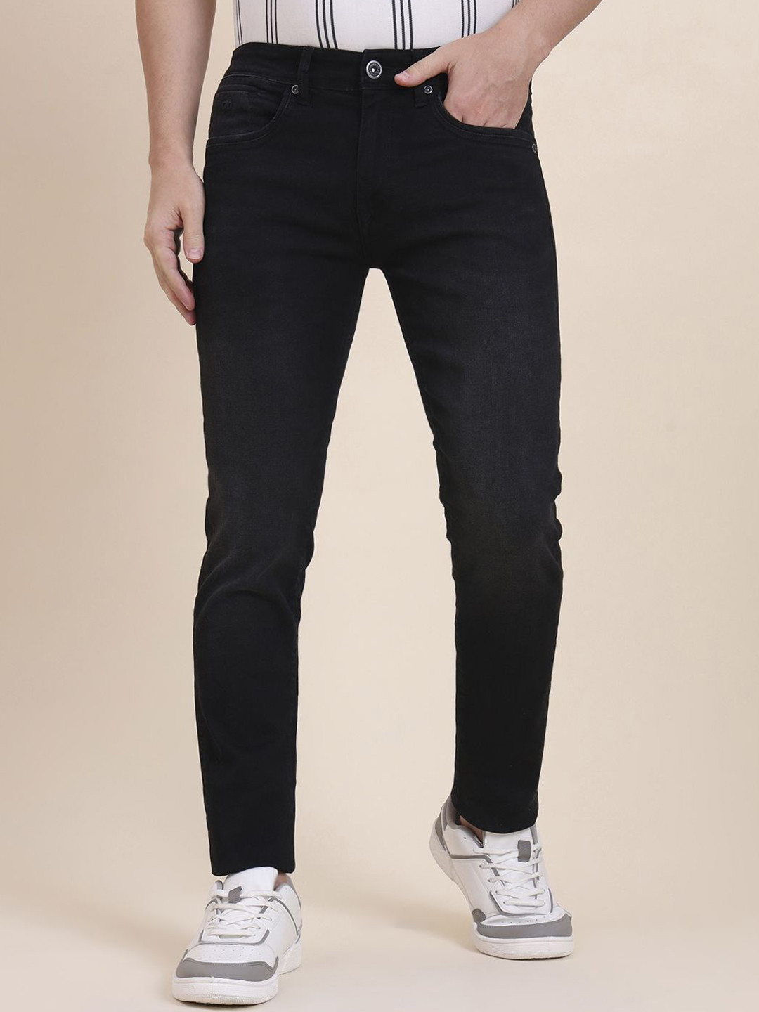 JADE BLUE Men No Fade Slim Fit High-Rise Jeans