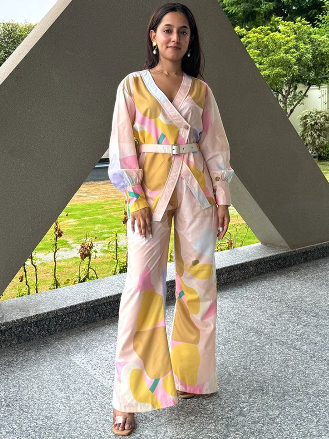 Blooming Tales Printed V-Neck Top With Palazzo