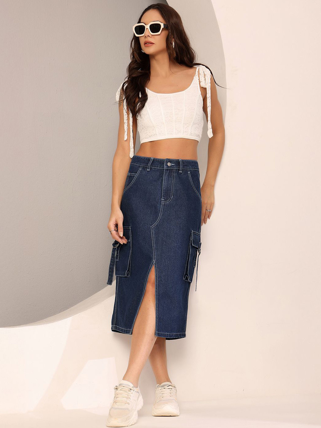 DOLCE CRUDO Women Straight High Rise Clean Look Midi Denim Skirt