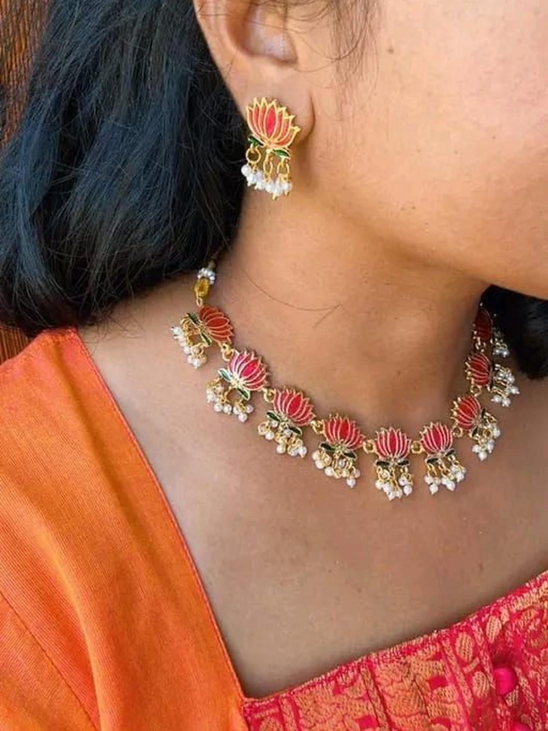 Crown Fabulous Jewellery Gold-Plated Lotus Necklace and Earrings Jewellery Set