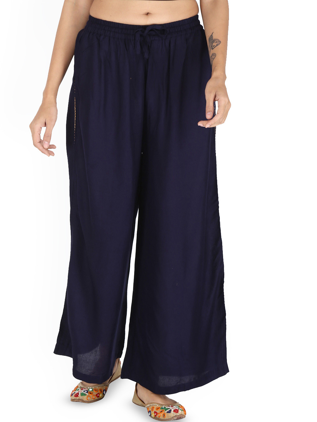 Neelokurti Women Regular Fit Mid-Rise Flat-Front Culottes Trousers
