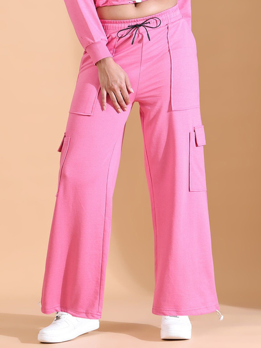 Aesthetic Bodies Women Mid-Rise Baggy Side Pocket Cargo Pants