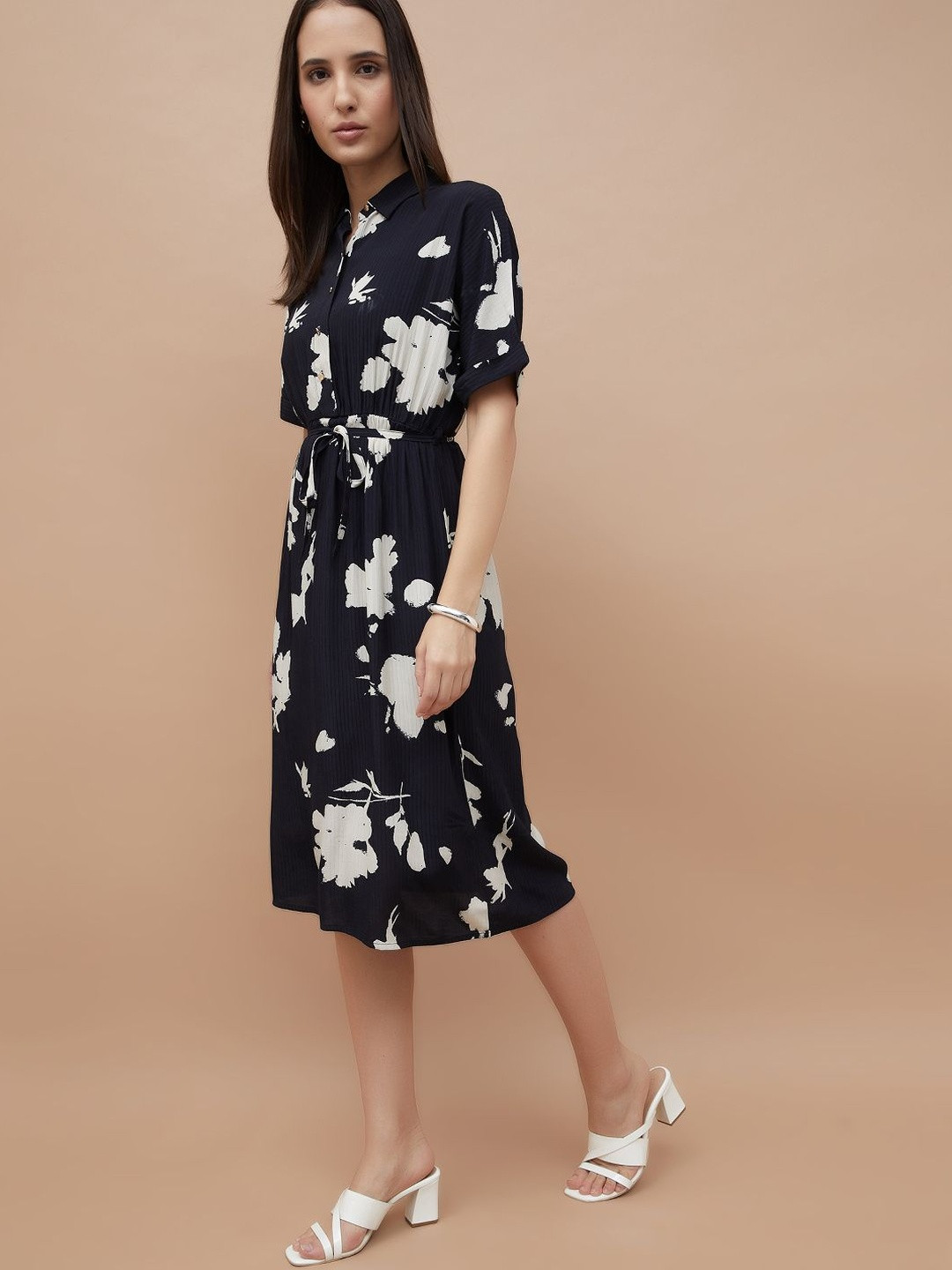CODE by Lifestyle Women Abstract Printed Shirt Collar Dress