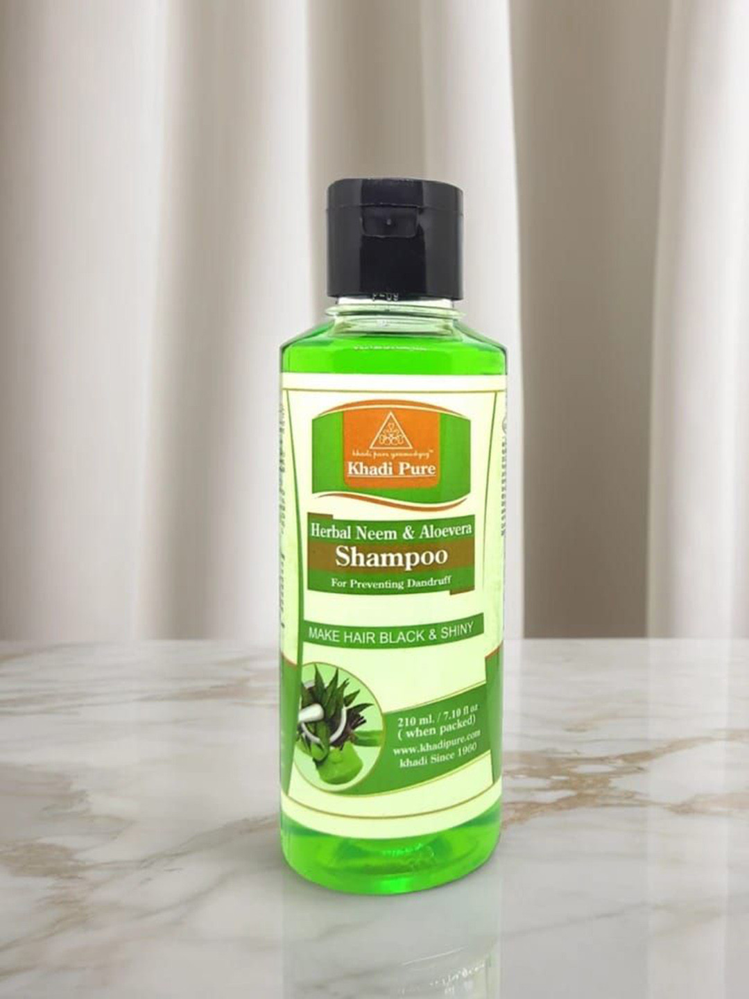 Khadi Pure Herbal Neem & Aloe Vera Shampoo - 210 ml