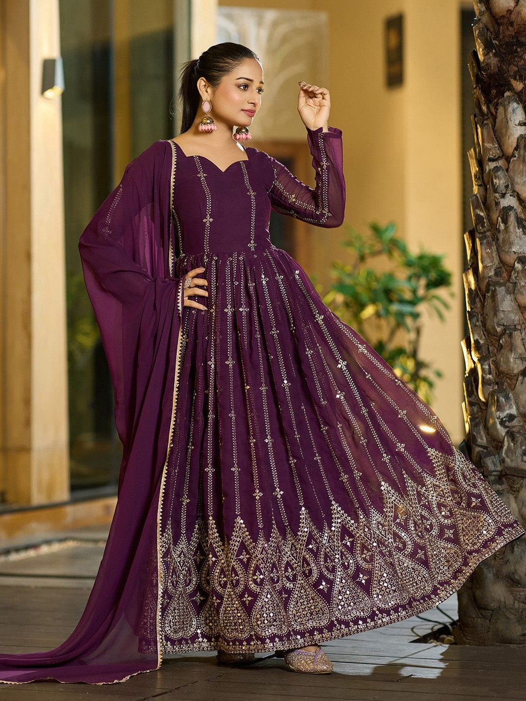 ATOXIC Women Ethnic Motifs Embroidered Panelled Thread Work Kurta With Dupatta