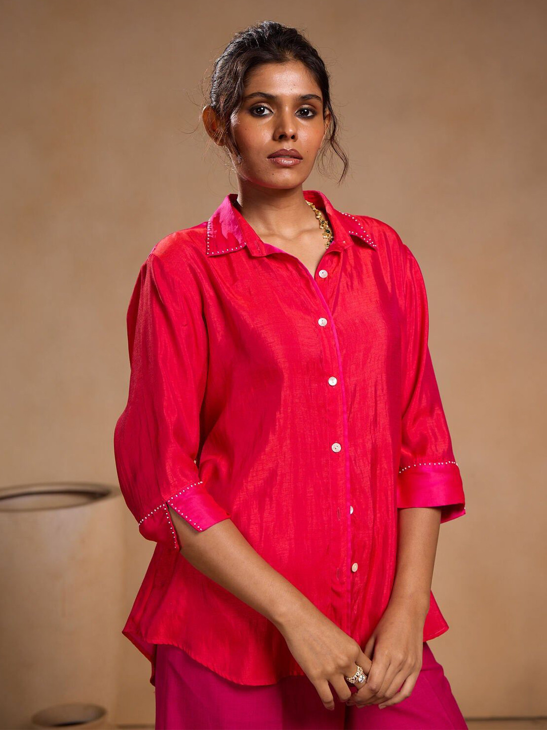 Chhaya Gandhi Design Studio Slim Collar Original Relaxed Fit Casual Shirt