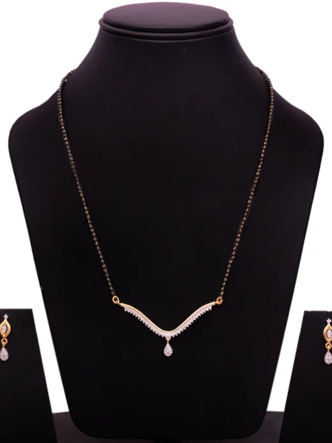 Bsint Gold-Plated Artificial Stones Mangalsutra