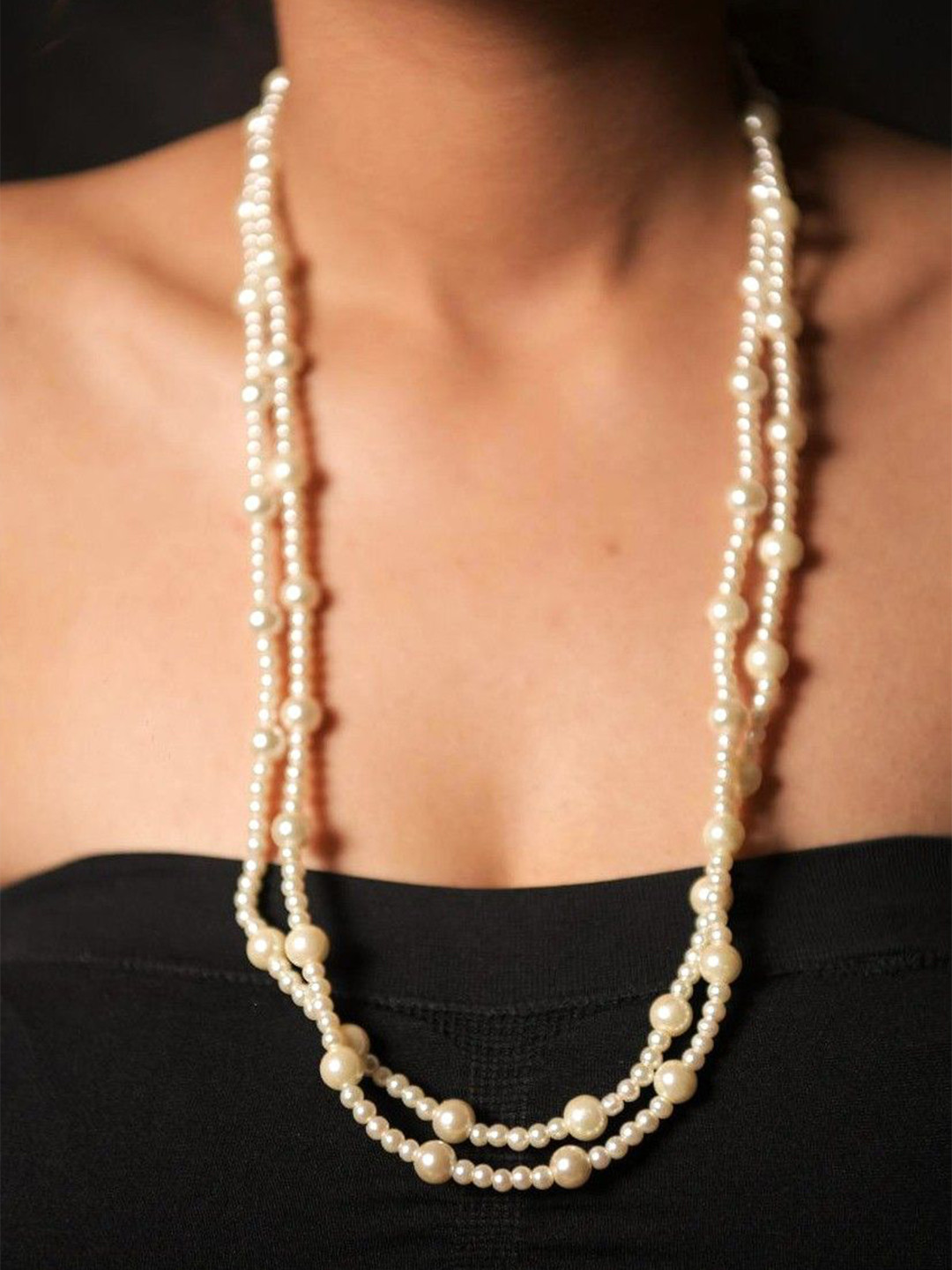 THE BLING GIRLL Pearls Beaded Layered Statement Necklace