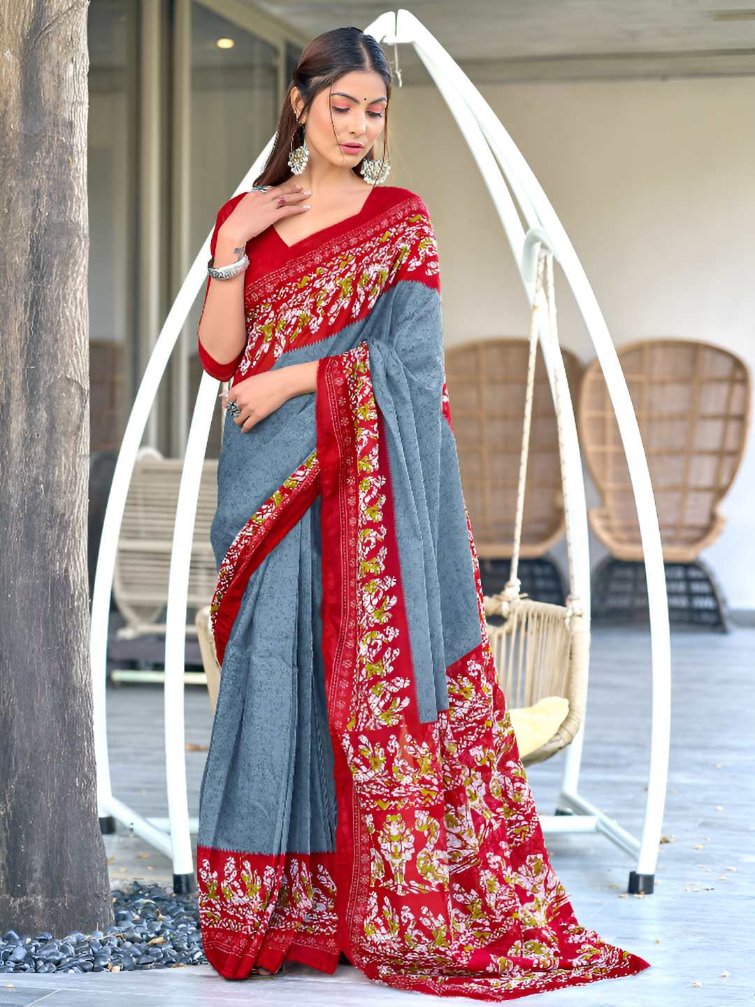 AMRUTKALA SAREES Absreact Printed Pure Cotton Block Print Saree