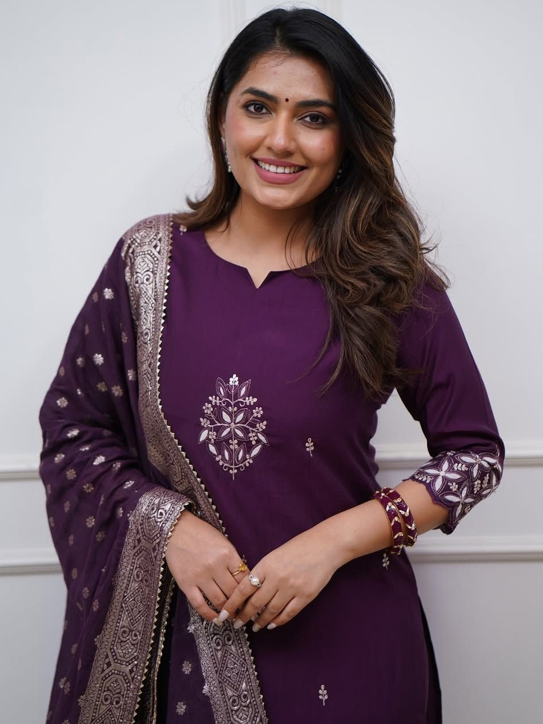 ATOXIC Women Ethnic Motifs Embroidered Regular Chanderi Silk Kurta with Trousers & With Dupatta