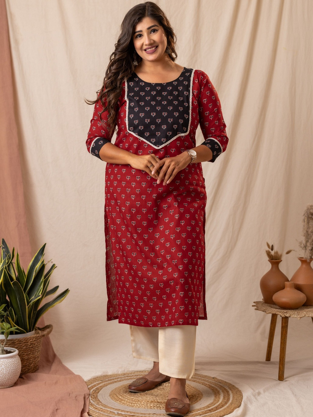 Glory Silk Women Floral Yoke Design Printed Round Neck Cotton Kurtas