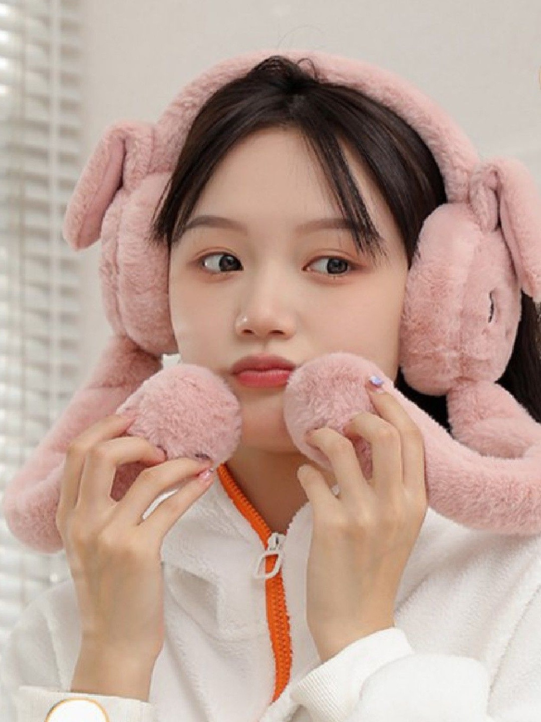 TOMKOT Women Woollen Moving Earmuff Cap