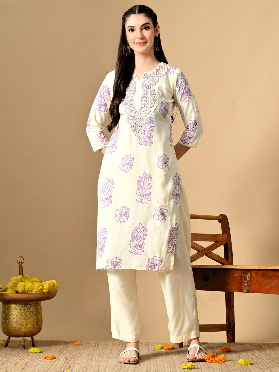 Koito Women Floral Printed Daily Cotton Straight Kurta