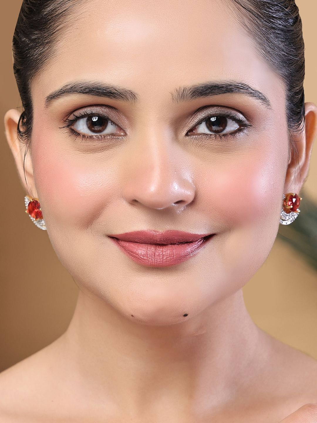 Jooltara Women 5 Inter-Changeable Studded Artificial Stone Earring