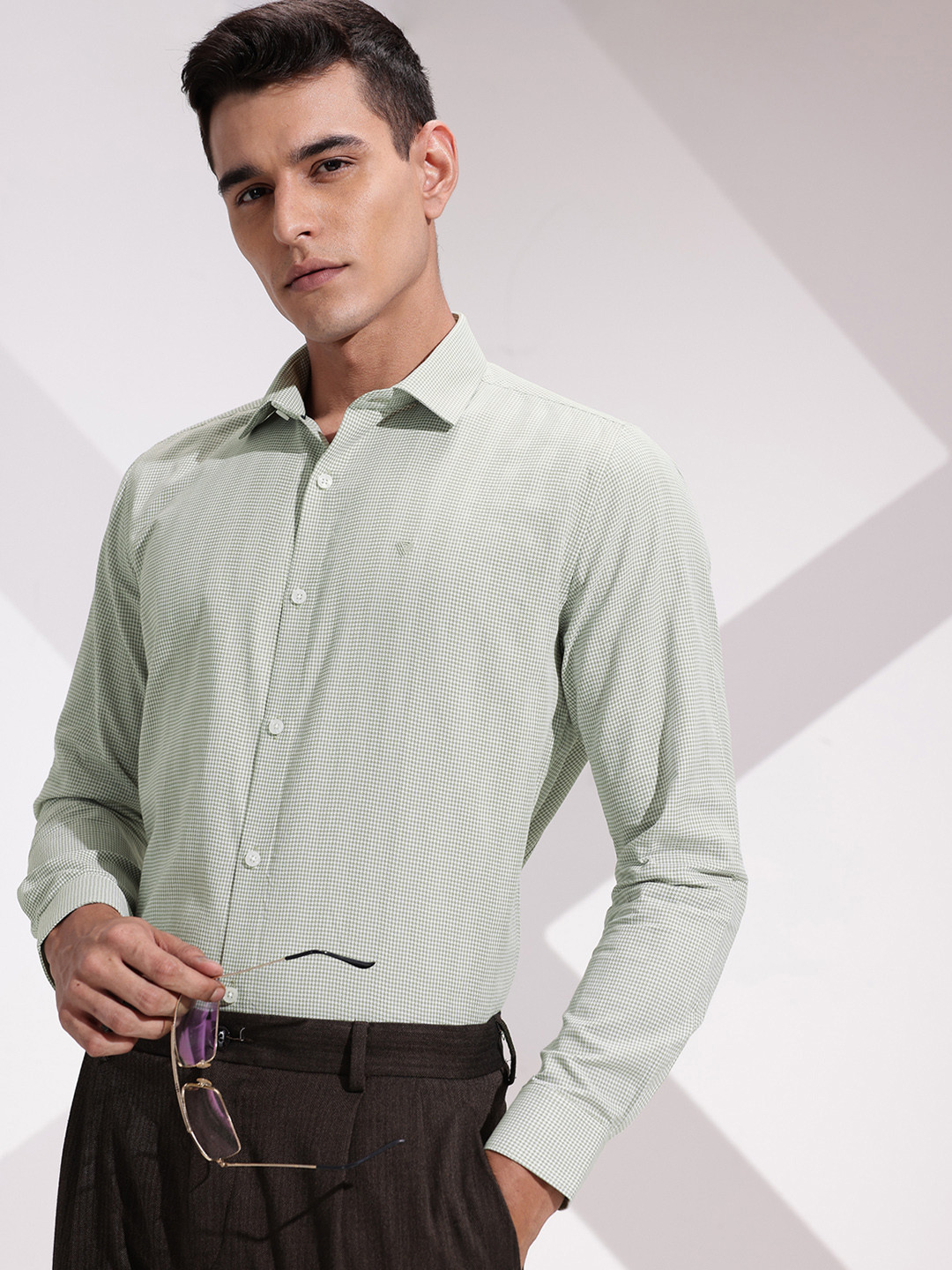 INVICTUS Urban Slim Fit Micro Checked Pure Cotton Formal Shirt