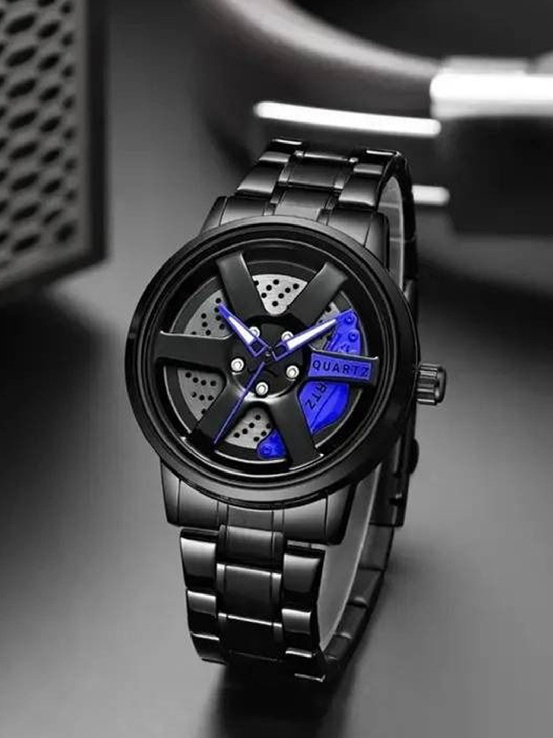 SELLORIA Patterned Dial & Stainless Steel Bracelet Style Straps Analogue Watch 6WhlBlu_12