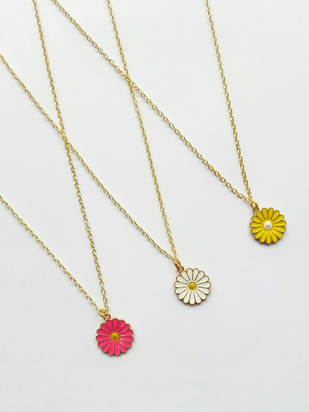 Amit Fashion Set Of 3 Floral Shaped Pendant With Chain