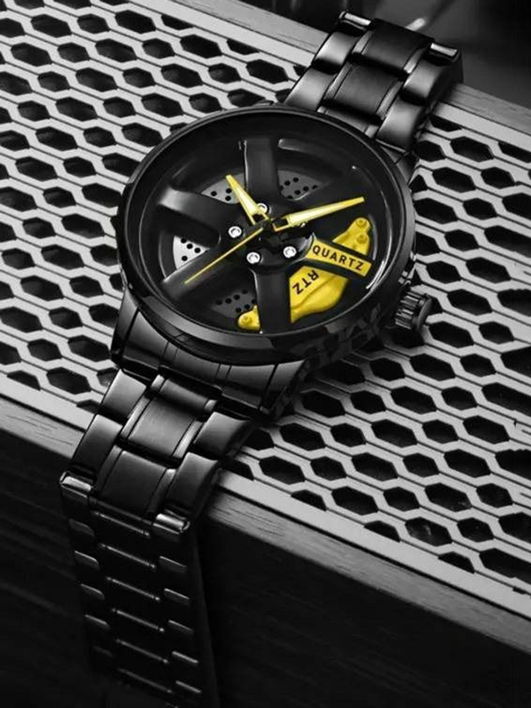 SELLORIA Men Dial & Stainless Steel Bracelet Style Straps Analogue Watch 6WhlYlwDial9