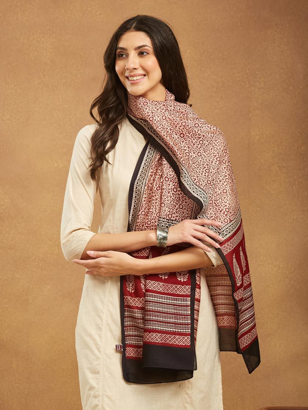 Fabindia Women Bagh Printed Stole