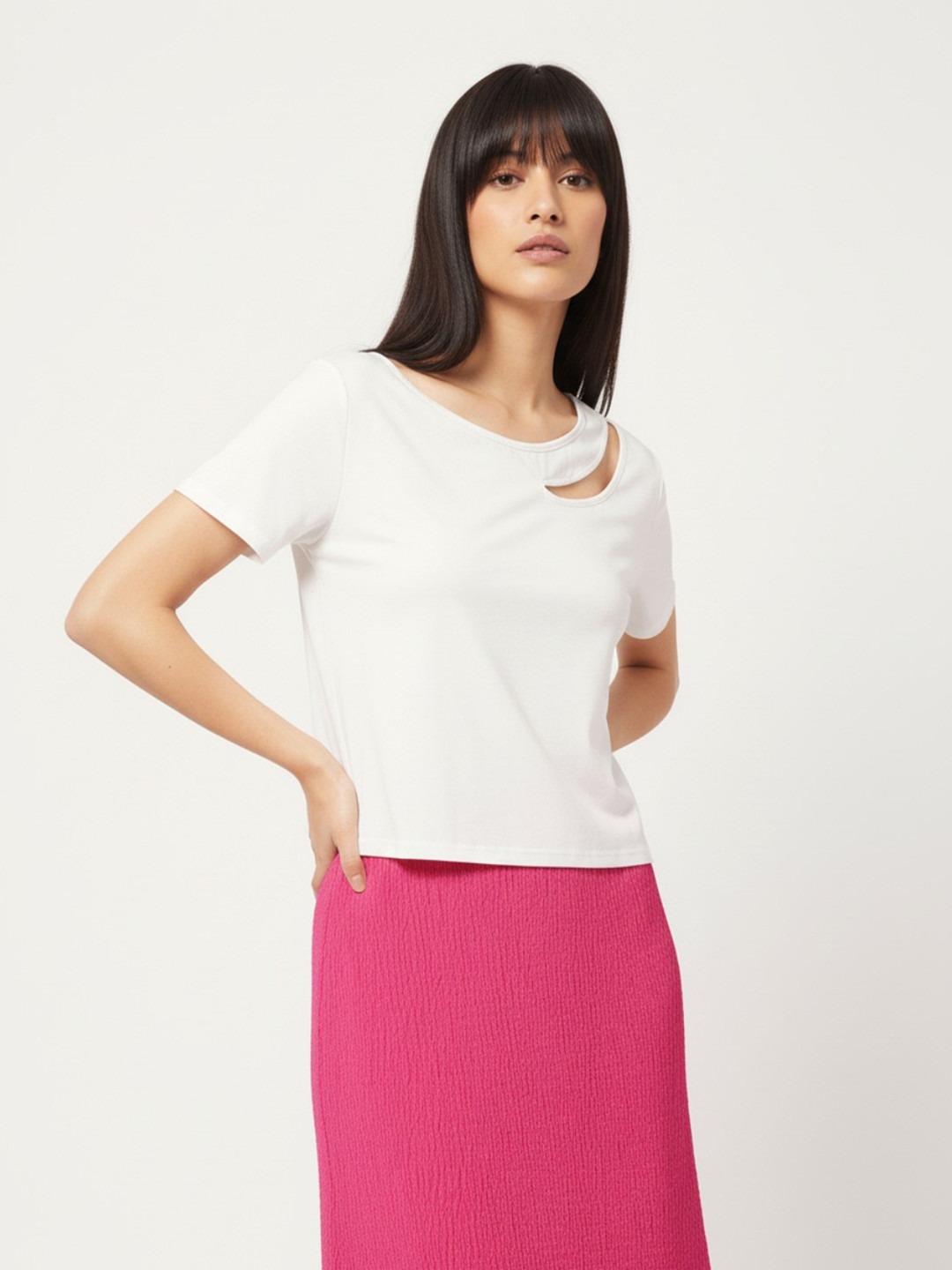 DressBerry Minimalist Magic Cut-Out Top