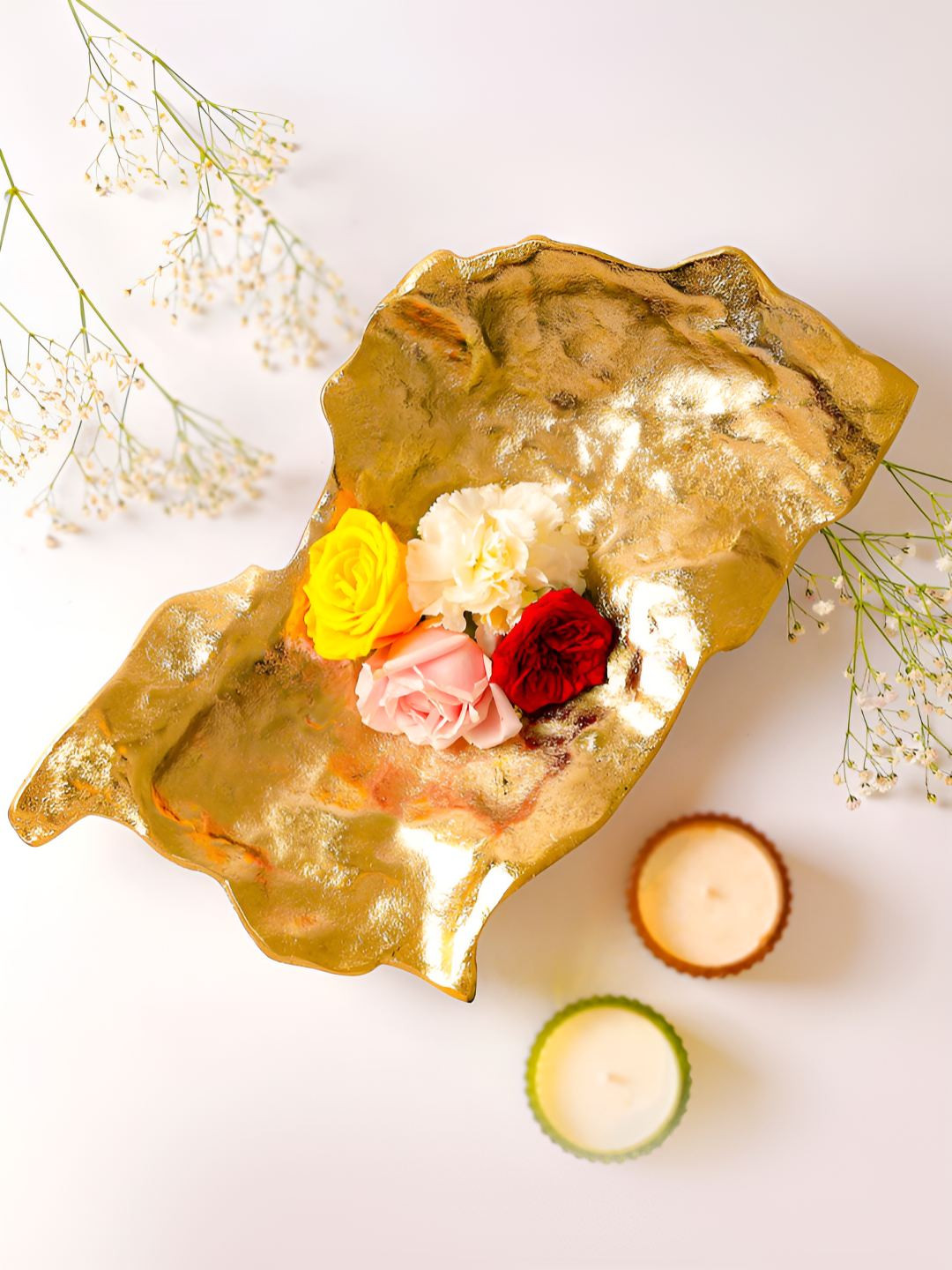 CASA DECOR Gold-Toned Aluminium Smooth Surface Serving Tray