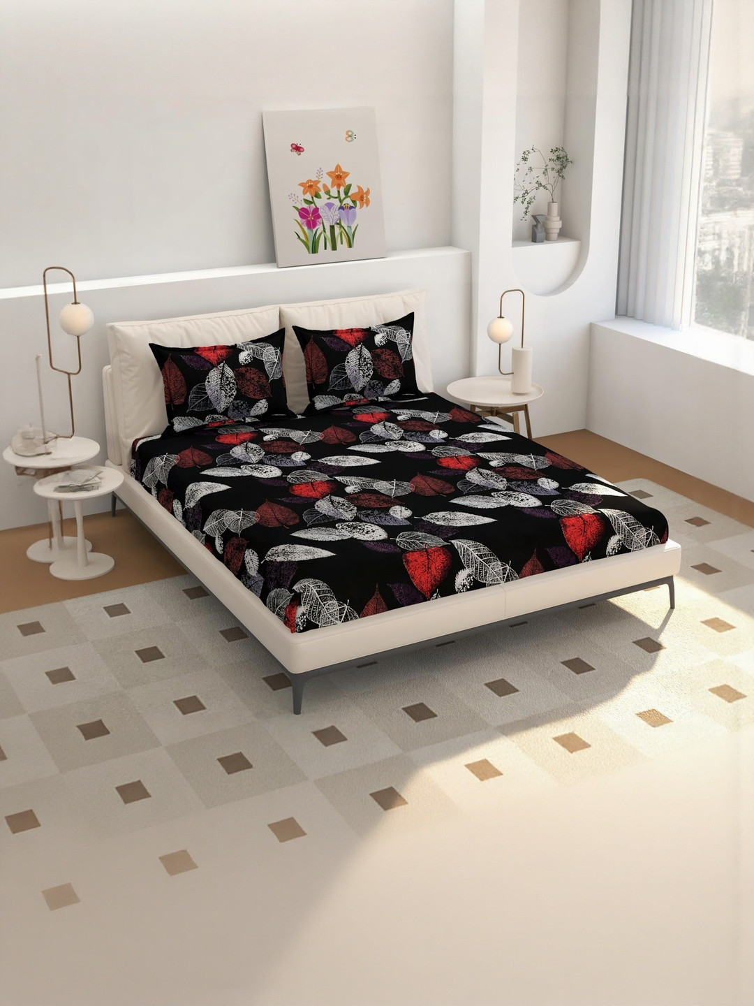 NEW TOWN Black & Red Geometric 210 TC Queen Bedsheet with 2 Pillow Covers