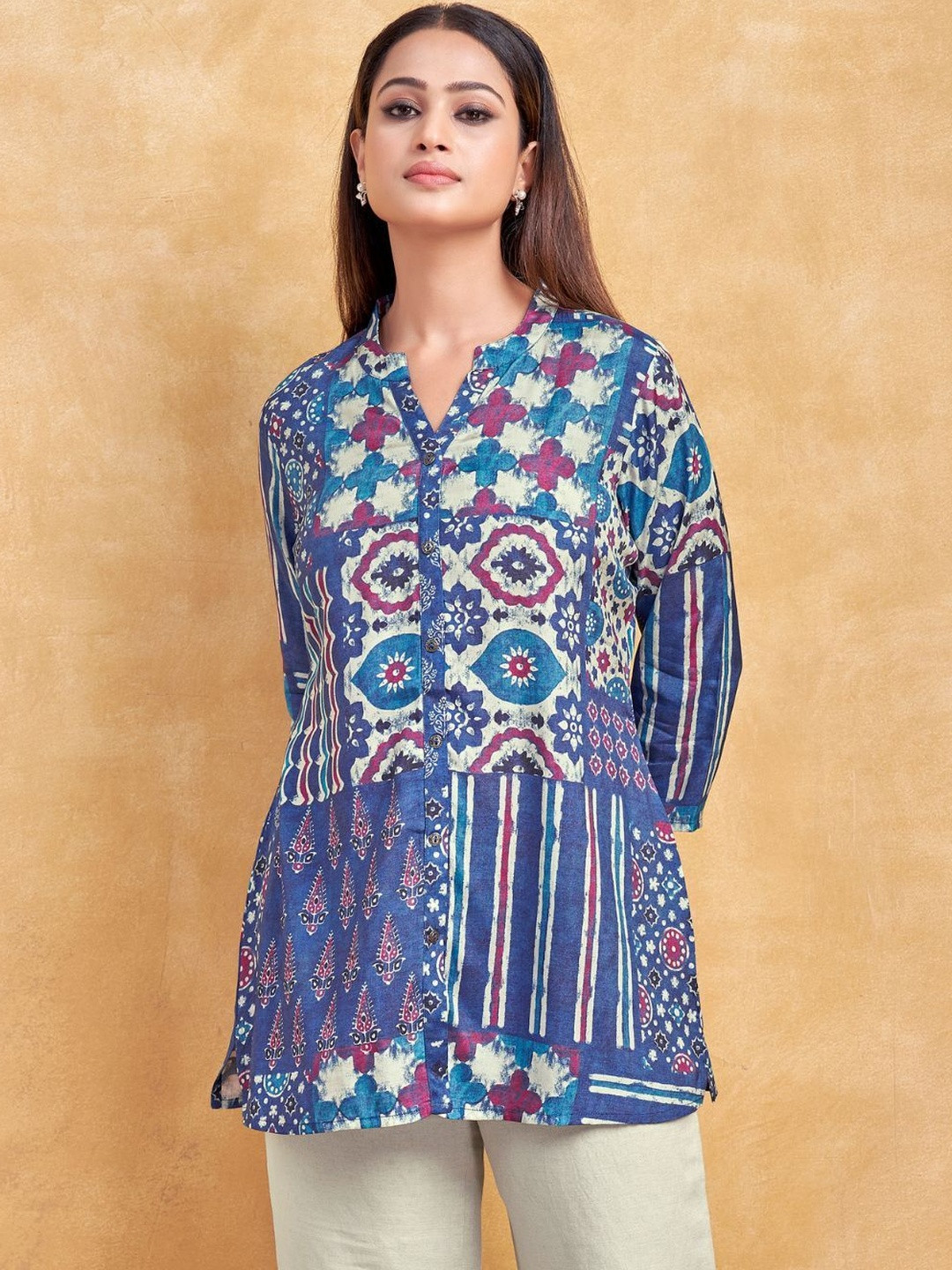 KALINI Women Mandarin Collar Geometric Patch Style Printed Kurti