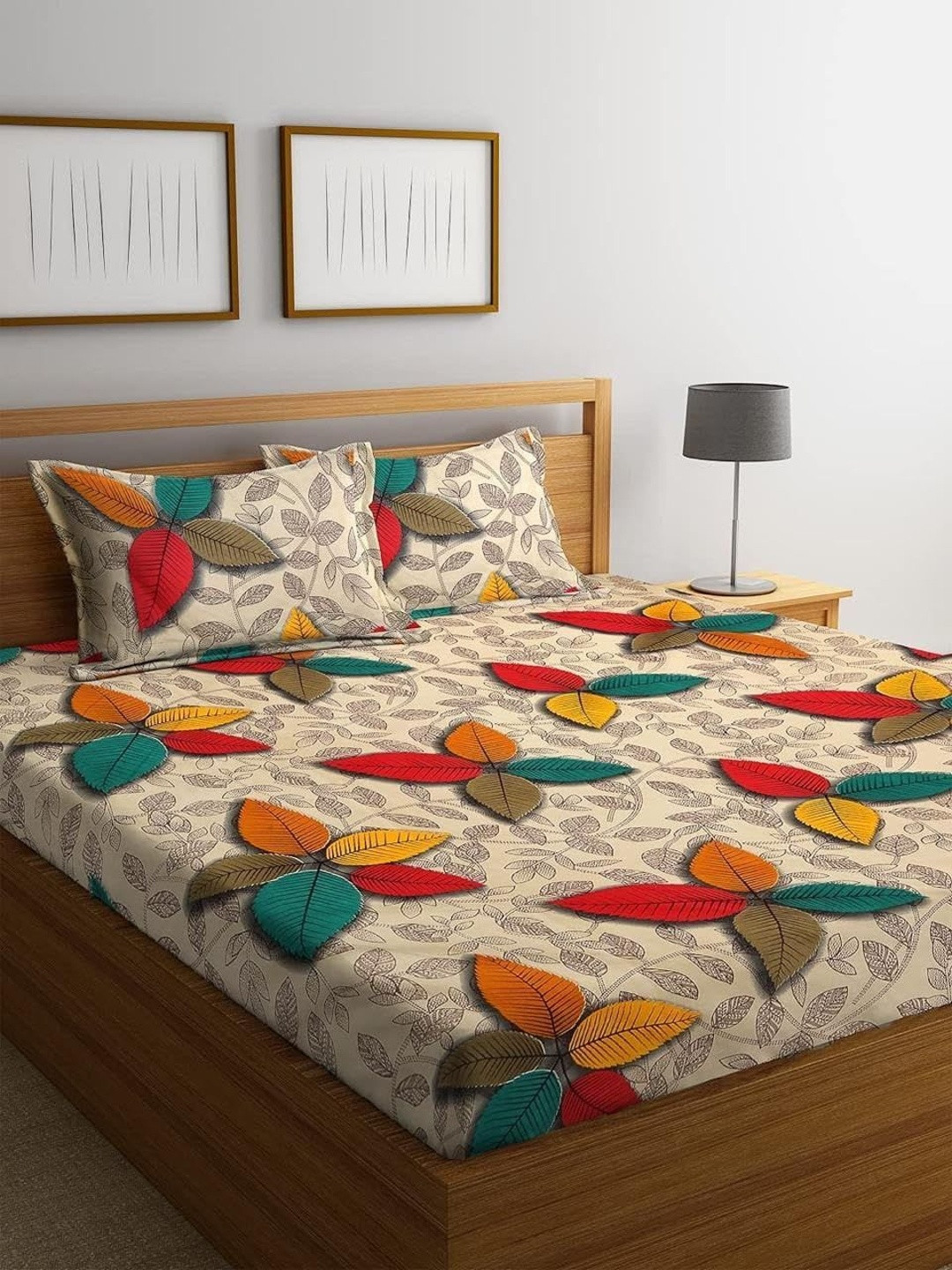 NEW TOWN Grey & Red Printed 210 TC Elastic King Size Bedsheet with 2 Pillow Covers