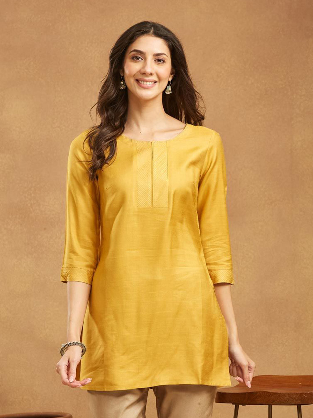Fabindia Women Solid Daily Straight Kurta