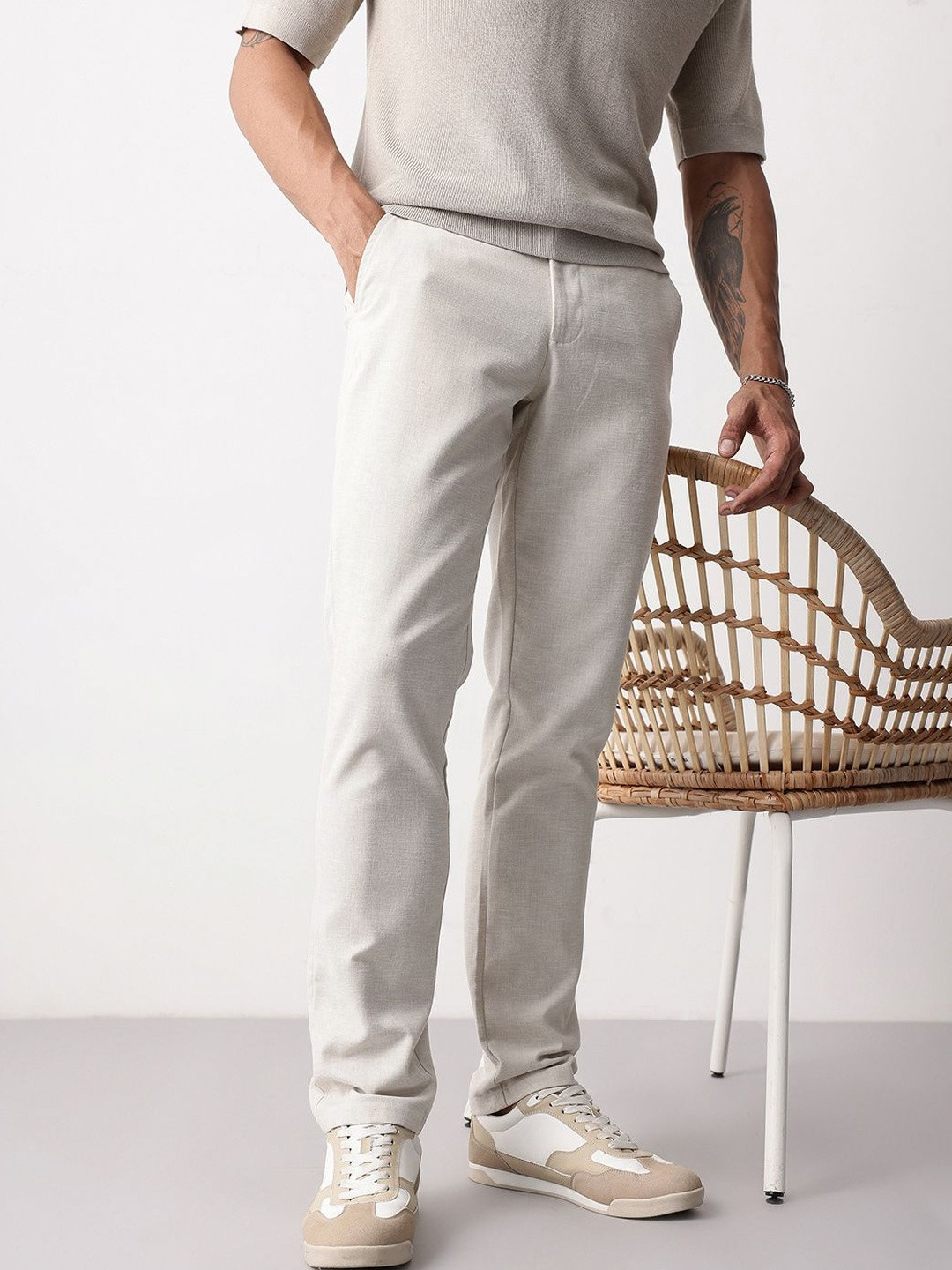 Mast & Harbour Smart Men Mid-Rise Regular Fit Linen Trousers