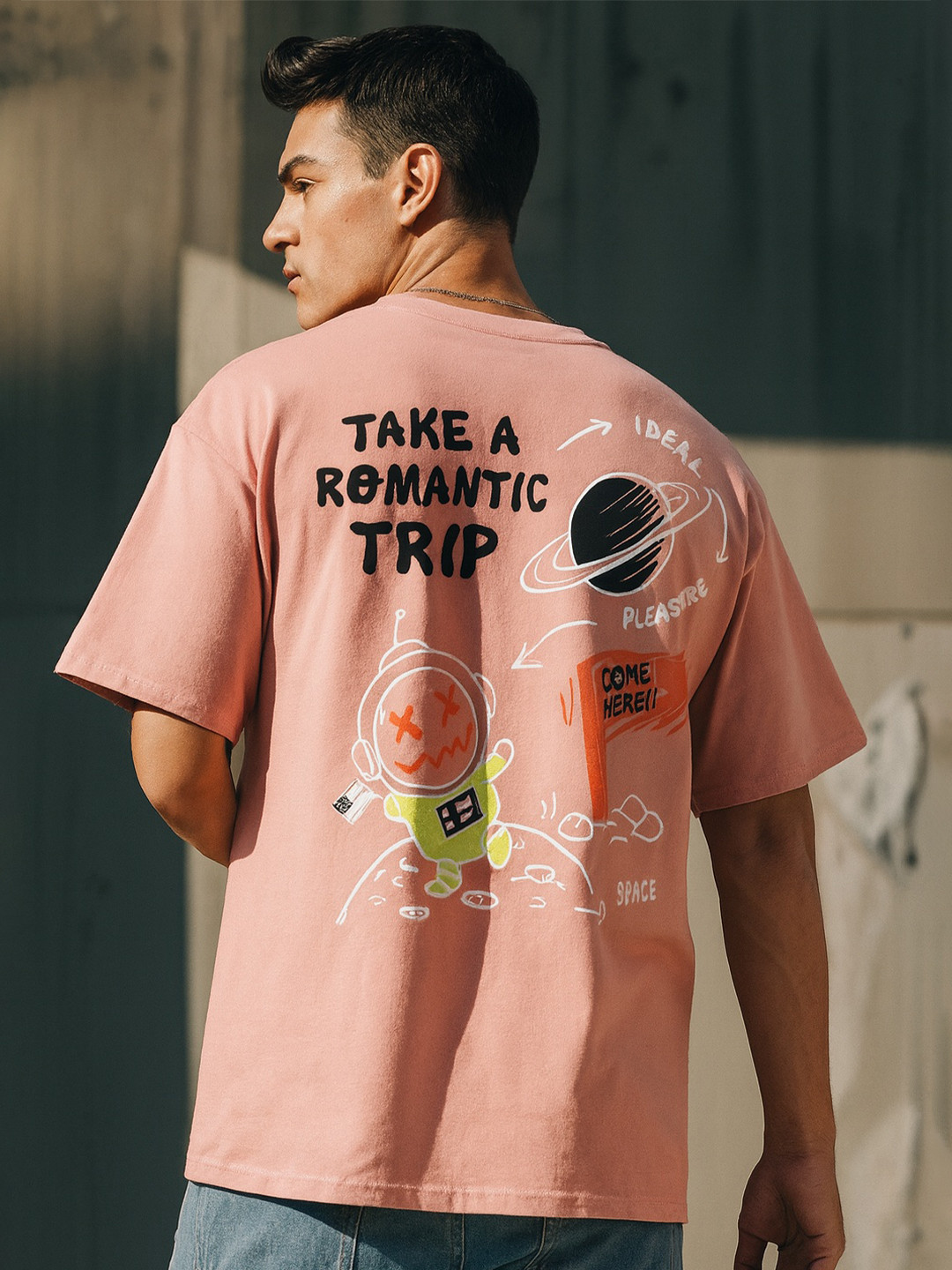 Men's Pink Graphic Printed Regular Fit T-shirt