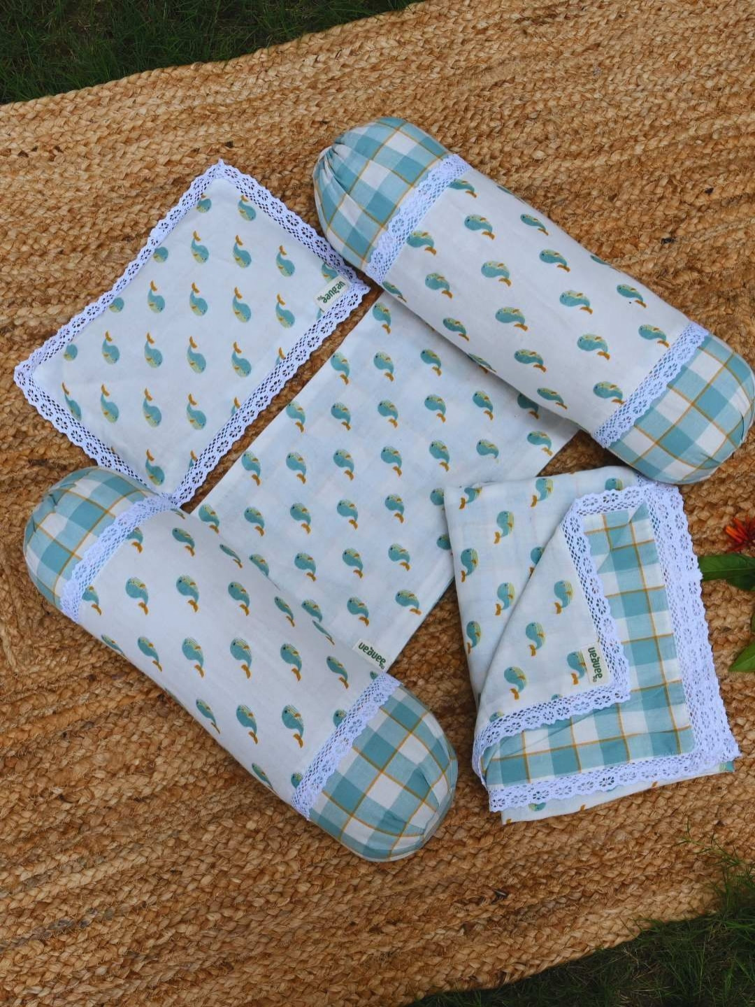 The Aangan Kids Sea Green 3 Pieces Quirky Printed Pure Cotton Single Fine Bedding Set