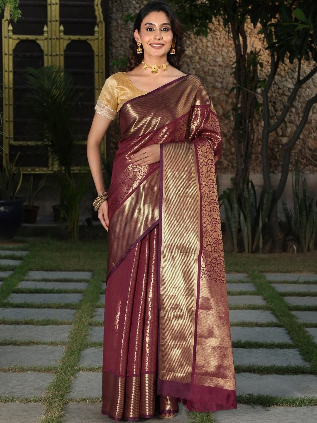 HAIDER ALI AND SONS Woven Design Zari Banarasi Saree