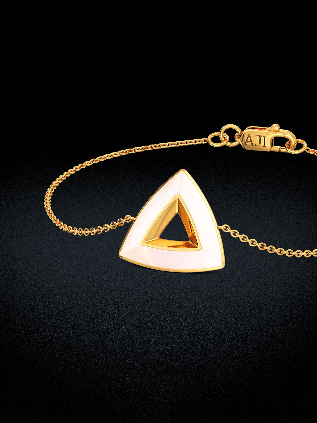 Joyalukkas 18KT TriEdge Teenage Pearls Gold Bracelet- 3.67 gm