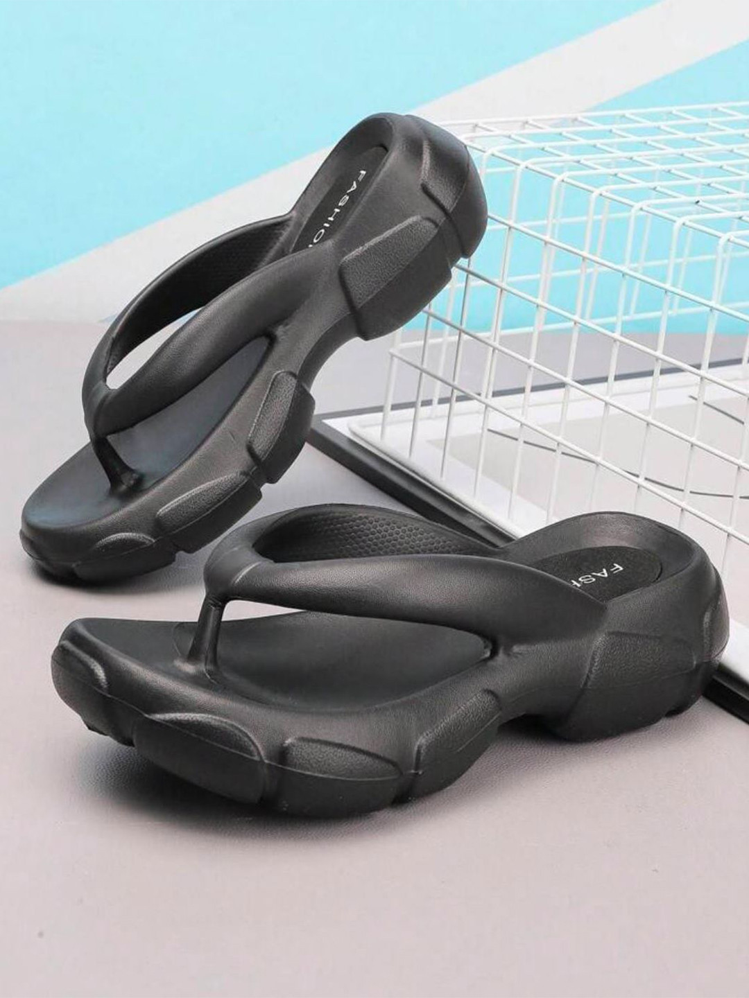 T-Rock Women Casual Thong Flip-Flops